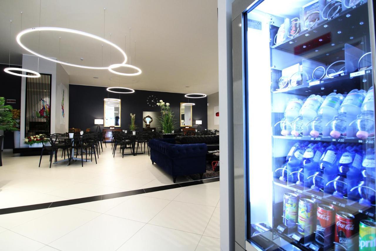 An Hotel Dependance Milano Melegnano Carpiano Esterno foto